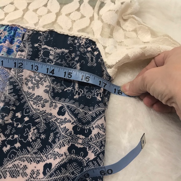 Anemi & Kin Short Sleeve Top - Picture 6 of 7